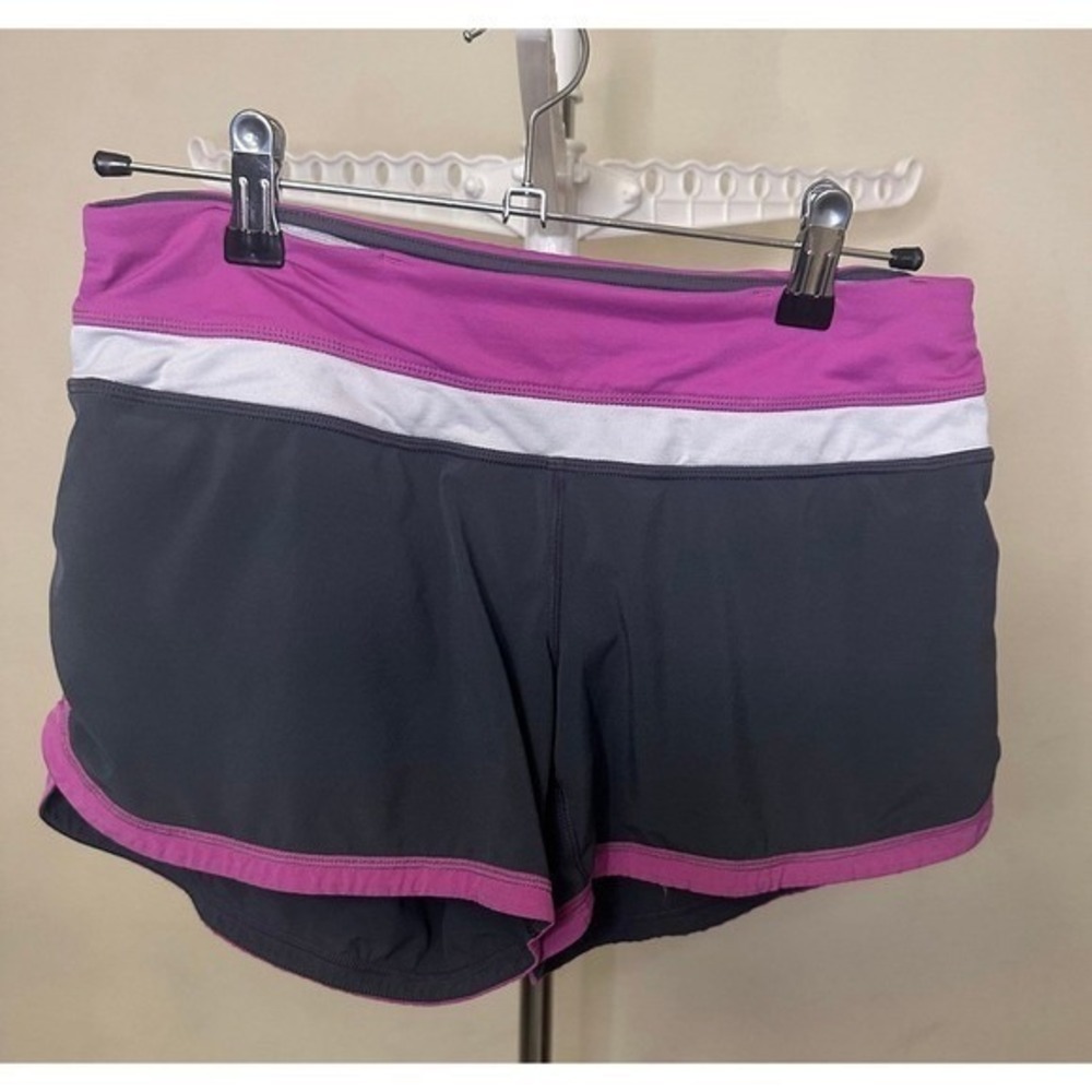 Lululemon Speed Short 2.5" – Coal Purple Crush Size (Sz 4) | Good condition - Picture 1 of 4